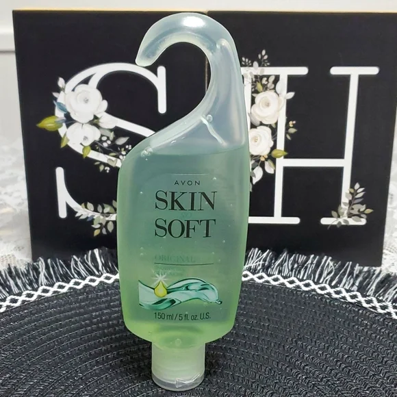 Skin So Soft Original Shower Gel✨️ - Picture 1 of 3